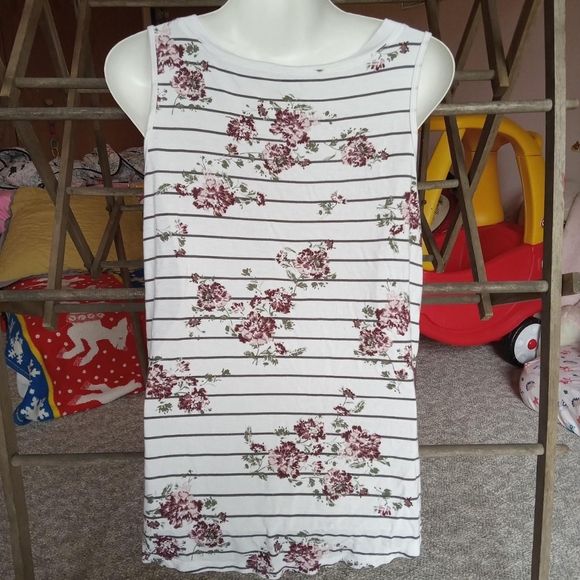 Tank top - Picture 2 of 3